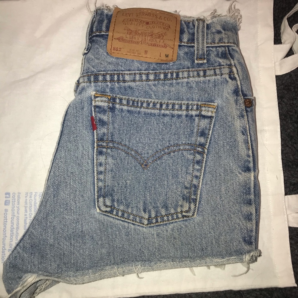 LEVI | High Waisted Denim Shorts
